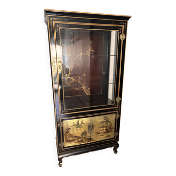 Grande Vitrine Asiatique en Laque Noire et Or - Cabinet d'Exposition
