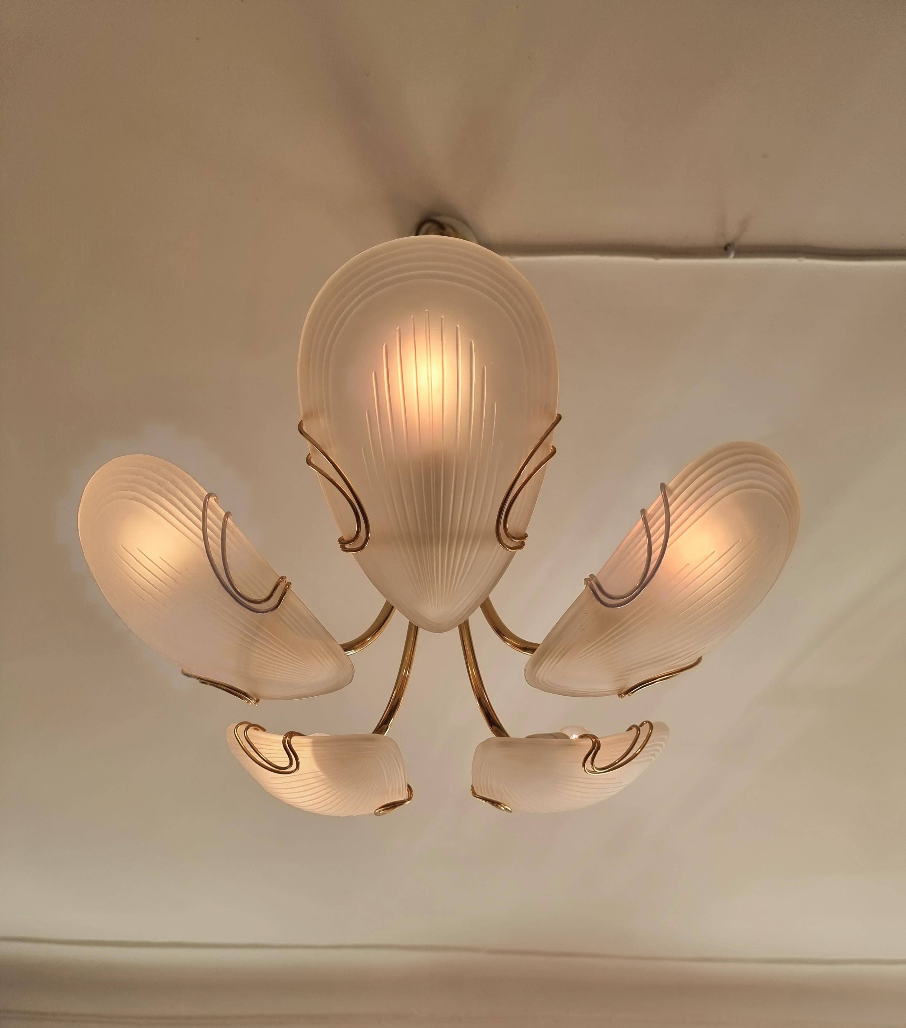 Reijmyre brass pendant with clam-shaped glass, Sweden, 1980s/90s Art Deco style.