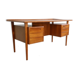 Scandinavian Writing Desk designed by Peter Løvig Nielsen