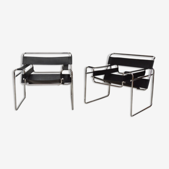 Paire de fauteuils Wassily noir par Marcel Breuer édition Habitat