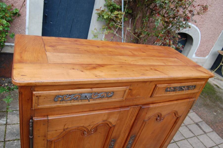 buffet louis XV en merisier du 19e siécle