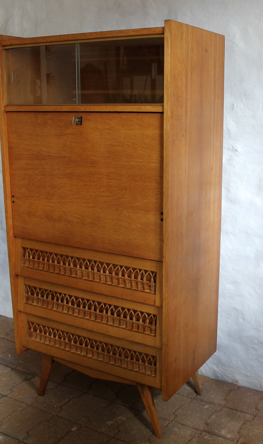 Secrétaire vintage en bois et rotin