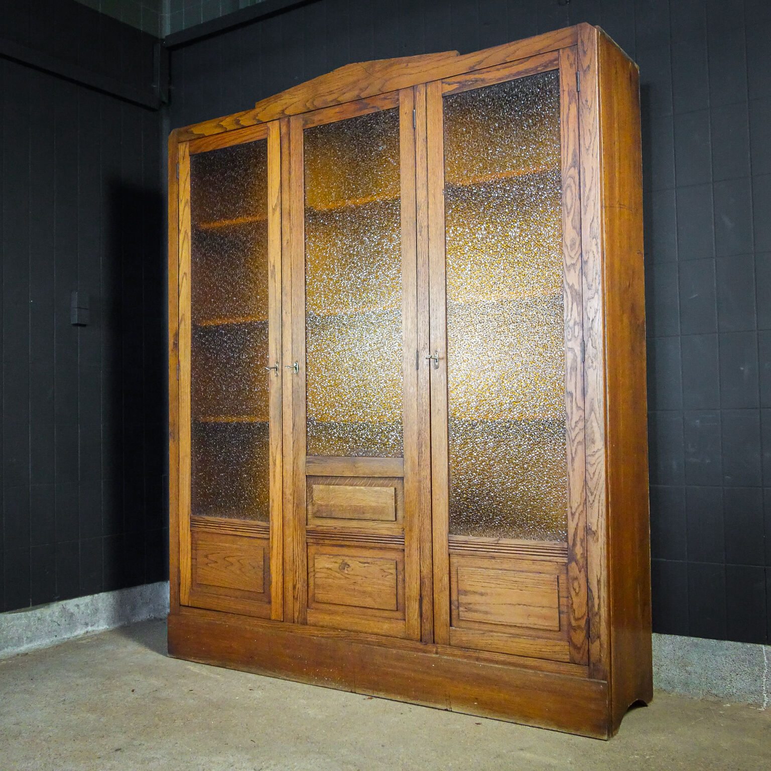 Art deco bookcase with stained glass windows - 1930s