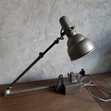 Lumina articulated and telescopic workshop lamp