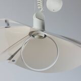 Suspension design vintage, style années 80.