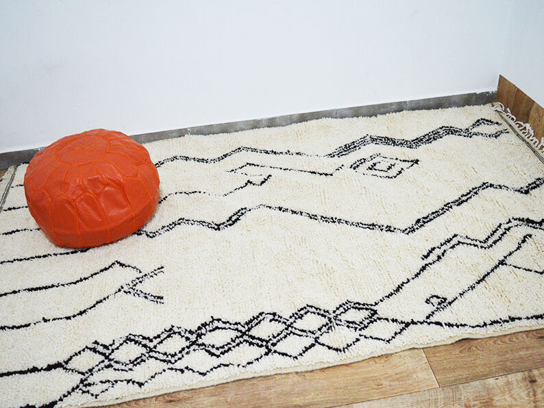 Moroccan carpet white 266x157cm