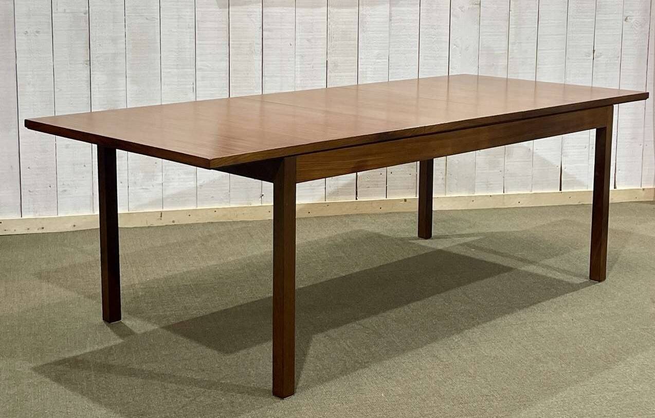 English teak table from the 70s with butterfly extension