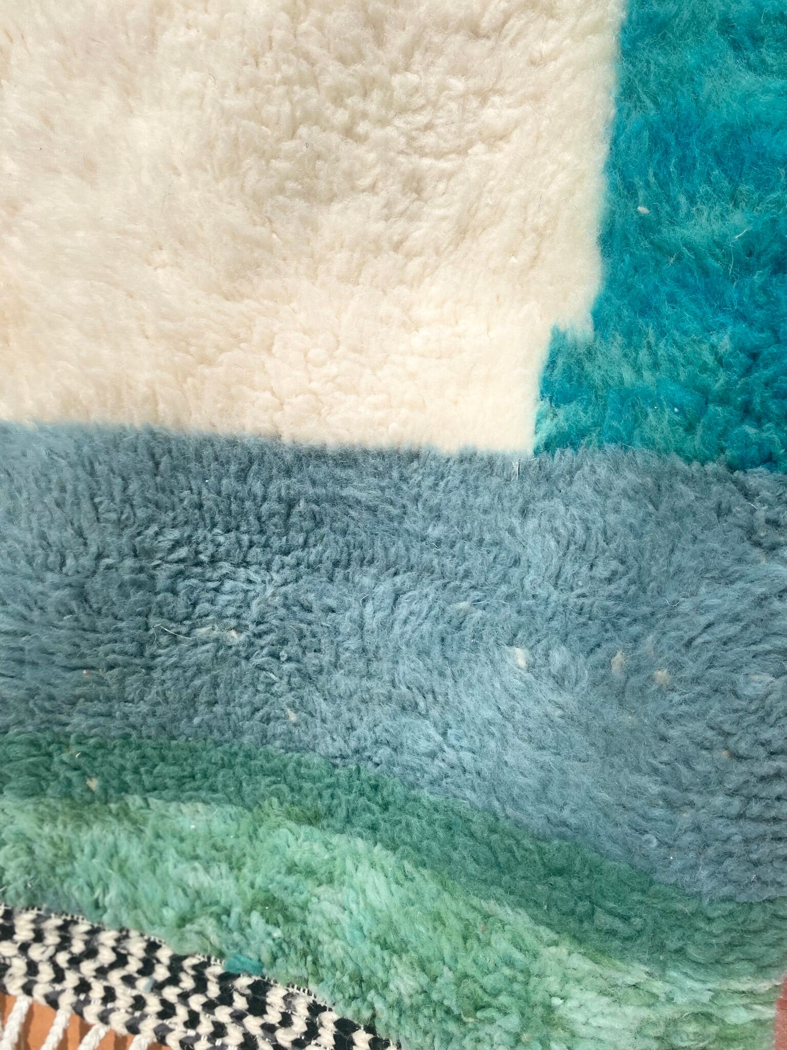 Berber carpet beni ouarain blue ocean