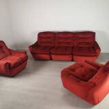 Airborne Cadestin Red Velvet Lounge