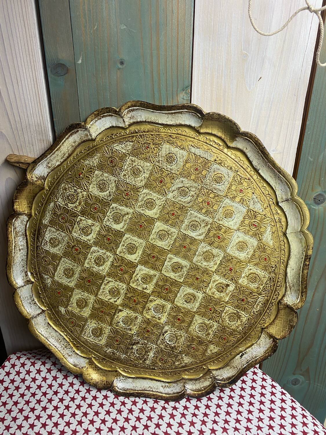 Grand plateau en bois florentin vintage