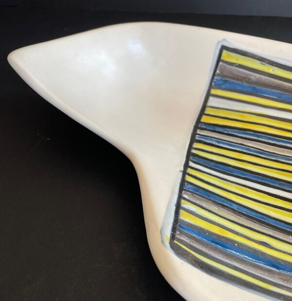 Coupe en faïence par Roger Capron Vallauris