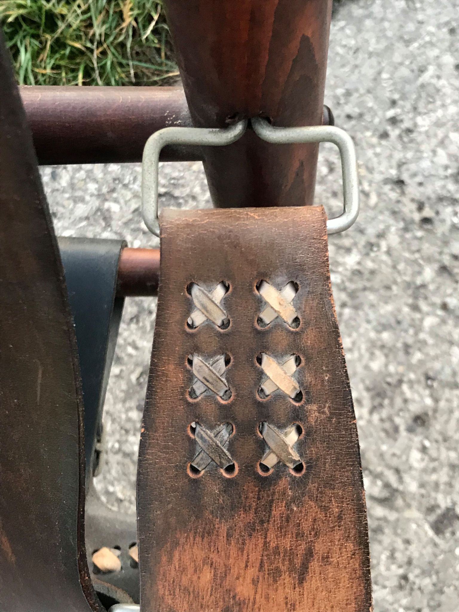 Fauteuils Safari en cuir années 1960