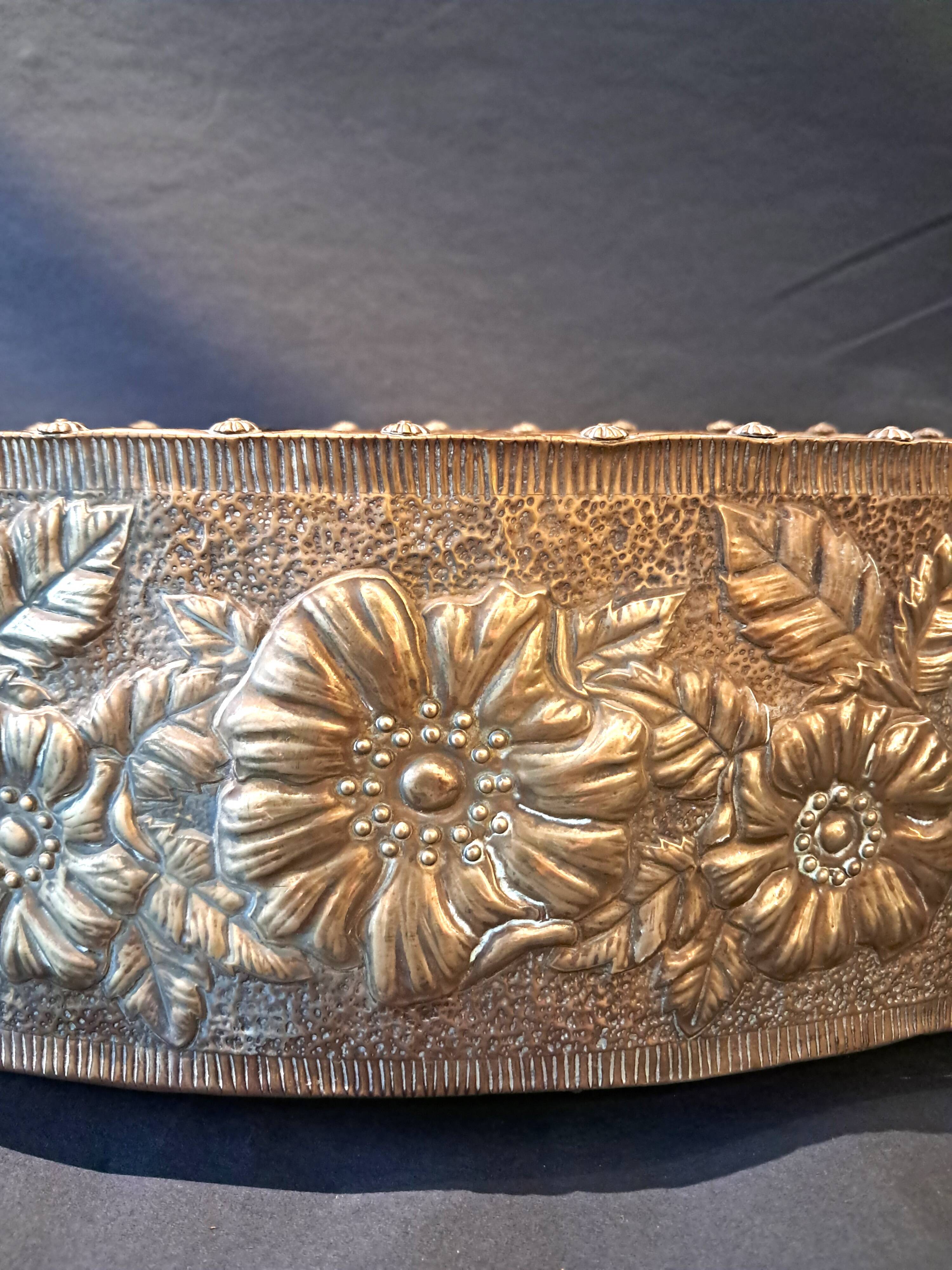 Art Nouveau Cachepot Planter in Marquise Shape with Floral Decoration in Lai