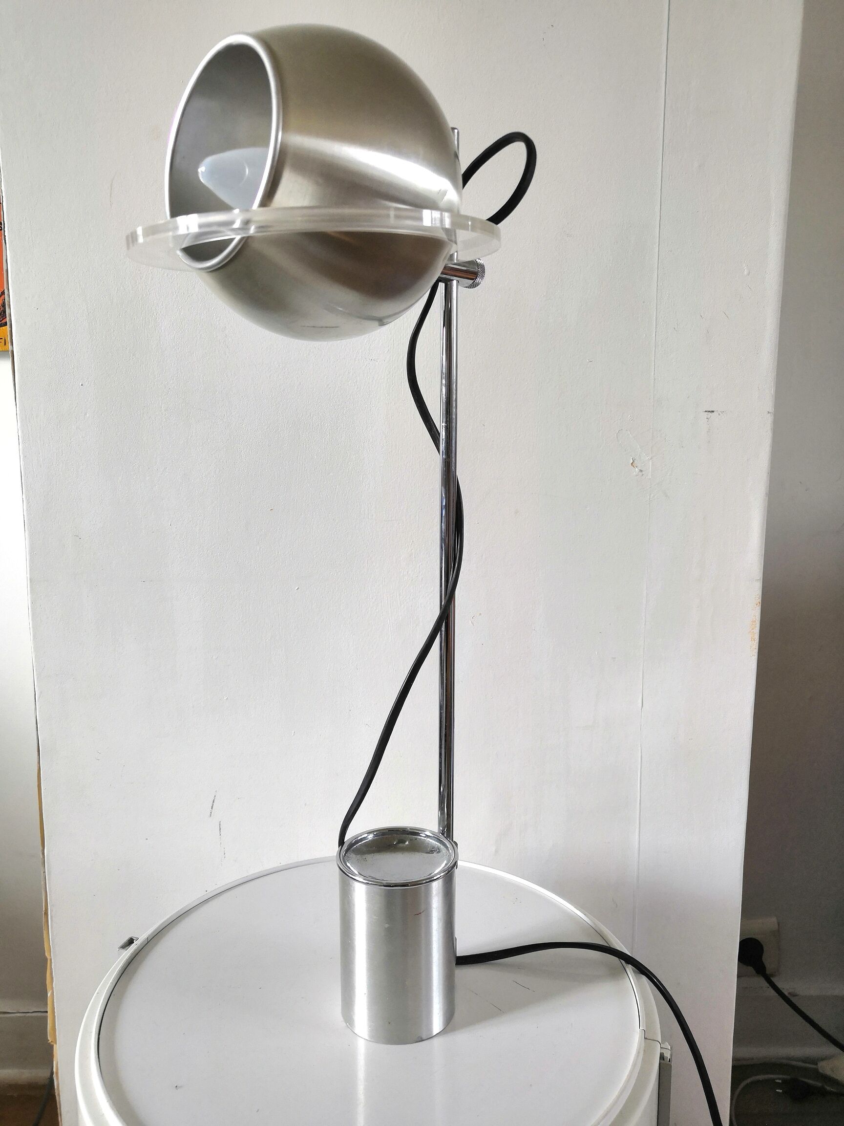 Ashtray lamp eyeball design 70s