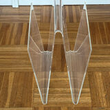 Porte revue en plexiglas vintage