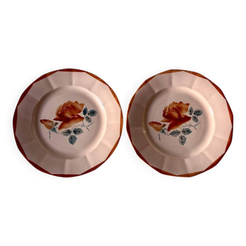 2 assiettes Sarreguemines, décor floral vintage