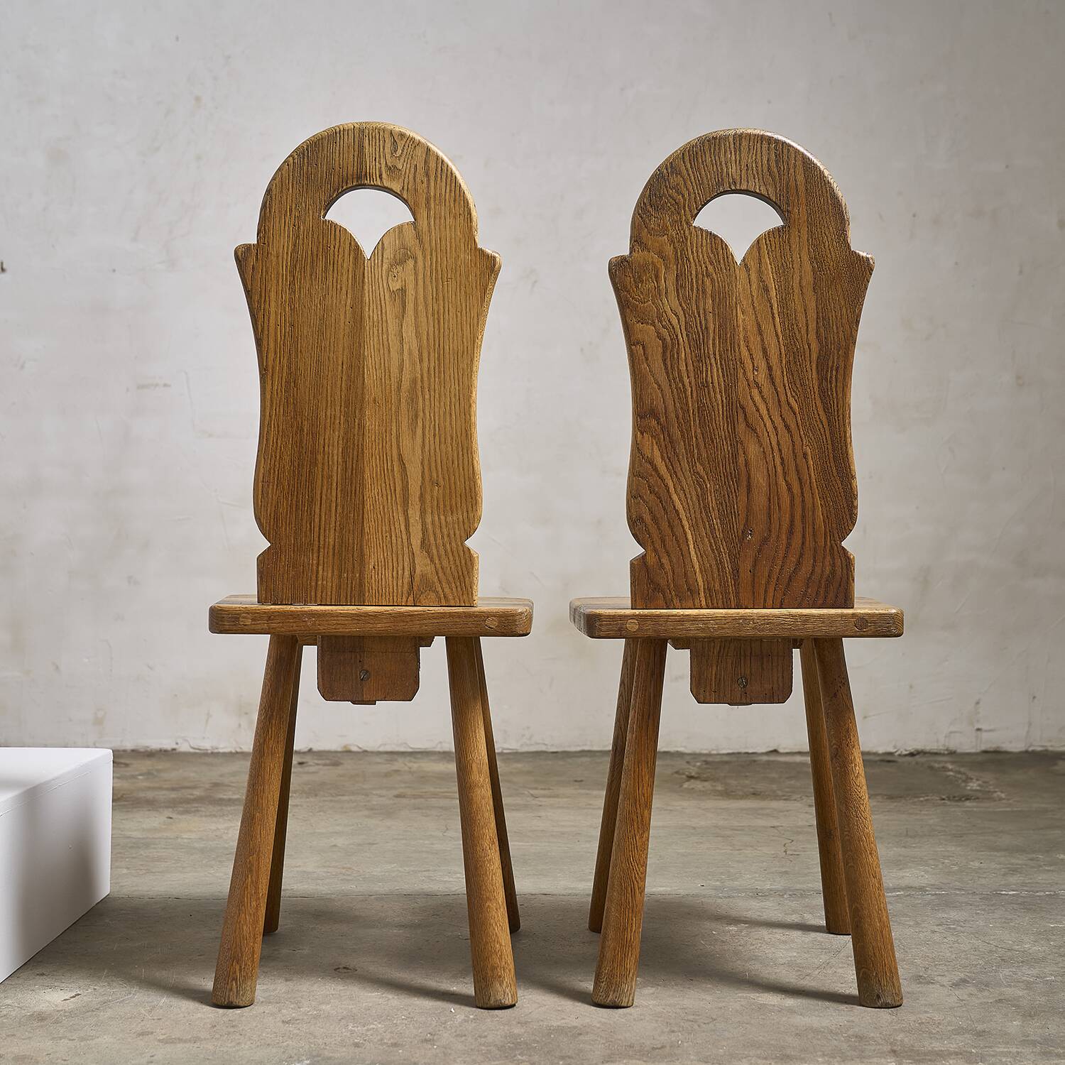 6 solid oak chairs