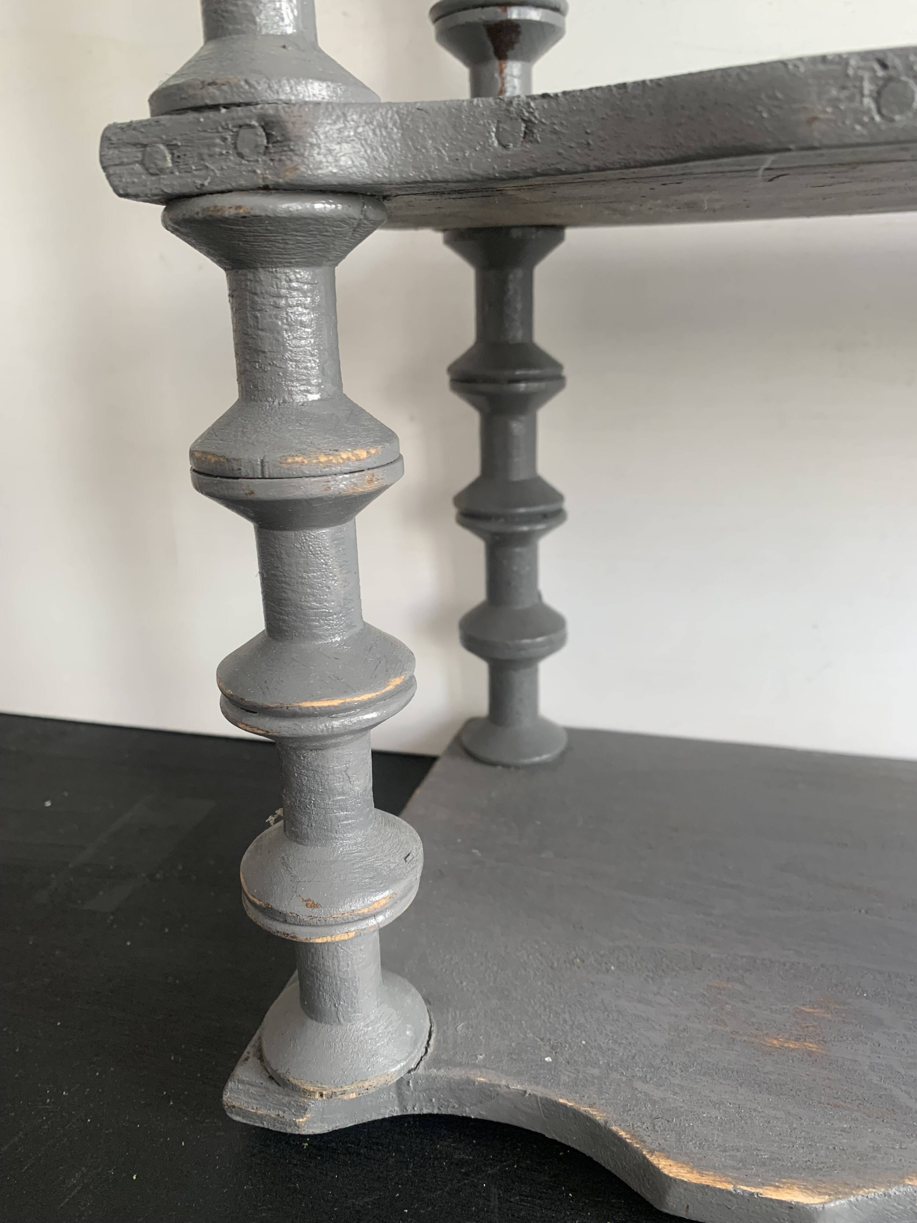 Antique grey wooden wall shelf – “bobine” model circa 1910