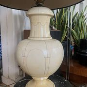 Lamp Jean Roger - Paris 1981 - ivory ceramic - signed