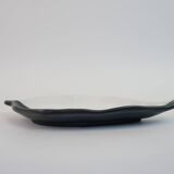 Leaf-shaped pocket emptier, two-tone ceramic by Cerenne Vallauris