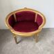 Fauteuil bois doré et velours rouge Louis XVI