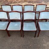 8 chaises scandinaves en teck massif et velours bleu des années 1960
