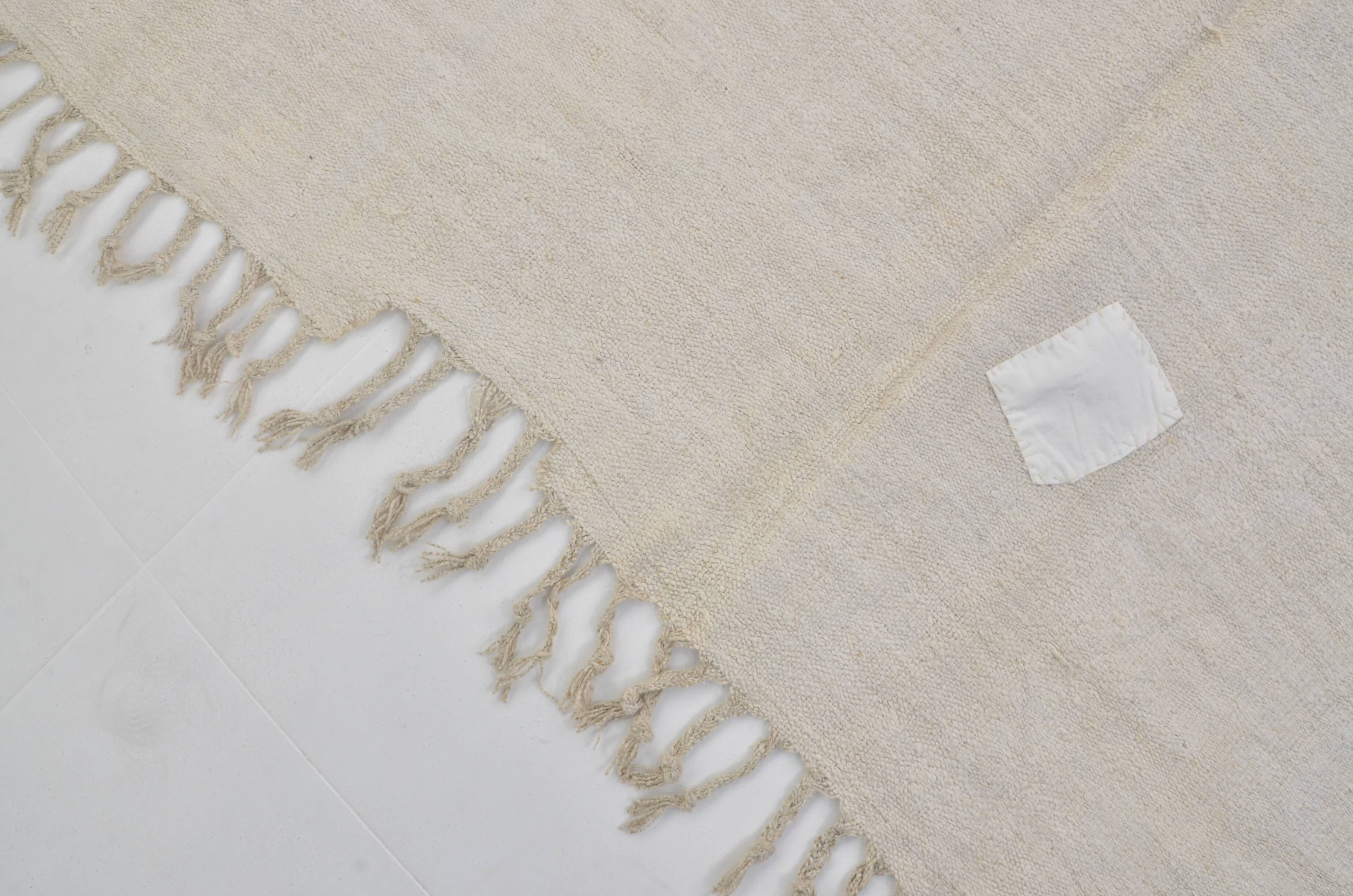 Vintage Oversized Hemp Oushak Rug, Reference 3671