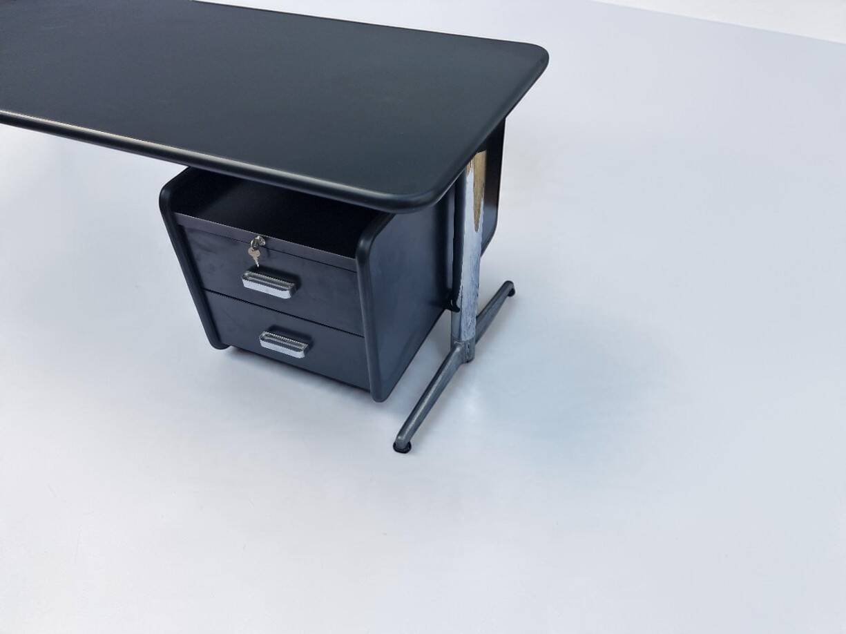 Vintage desk by Giancarlo Piretti for Anonima Castelli