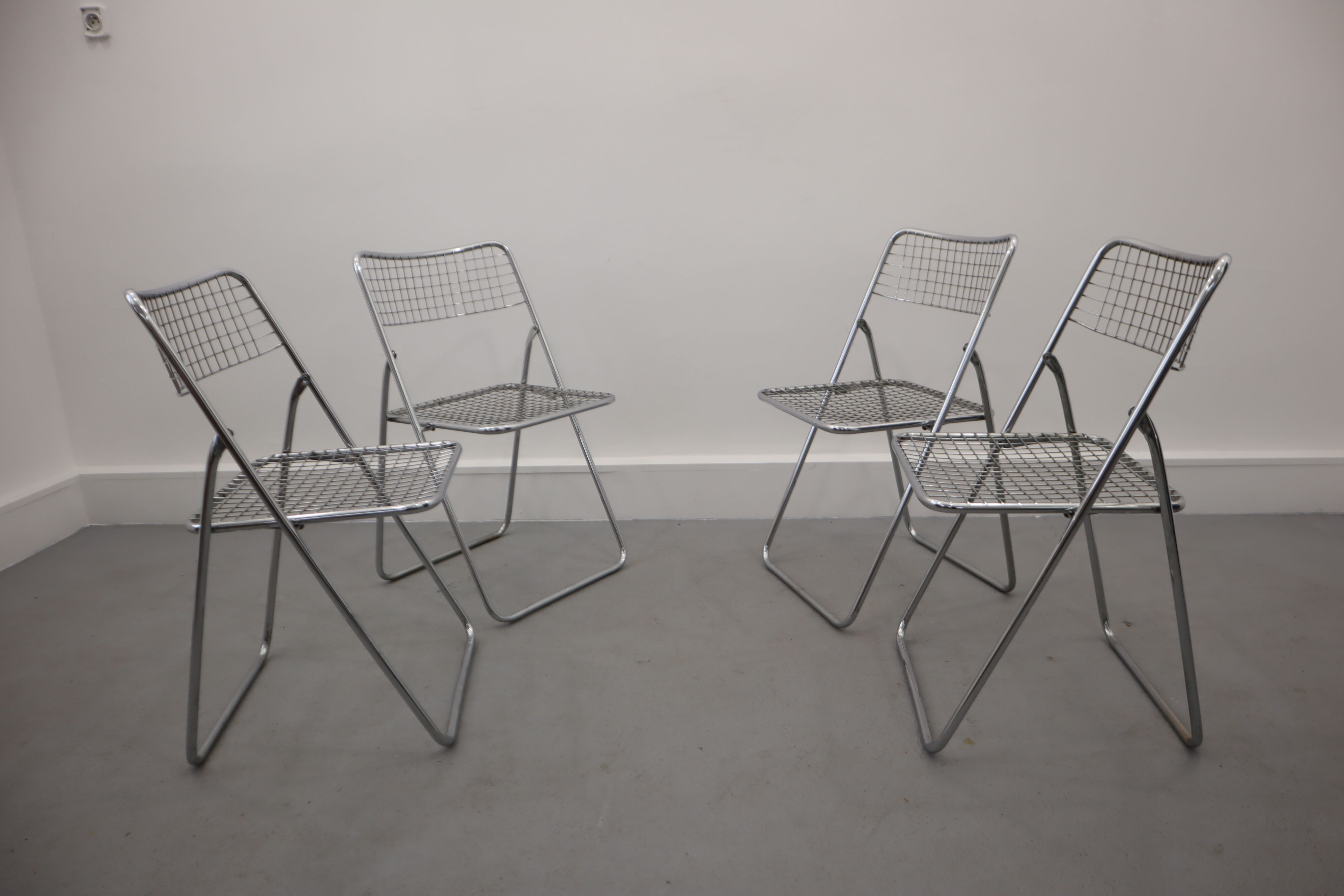 4 chaises Ted Net par Niels Gammelgaard pour Ikea