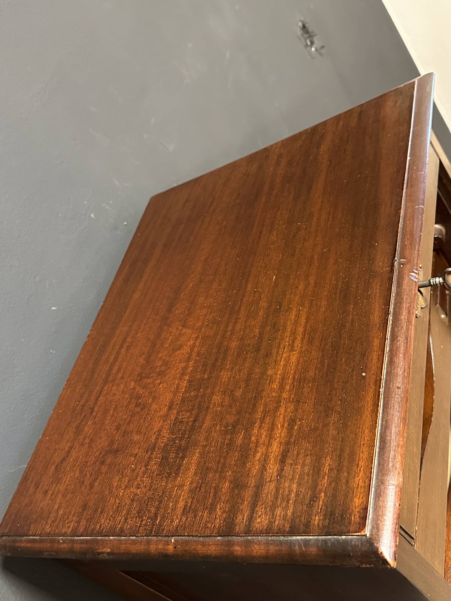 Antique mahogany roll-top filing cabinet with 10 drawers