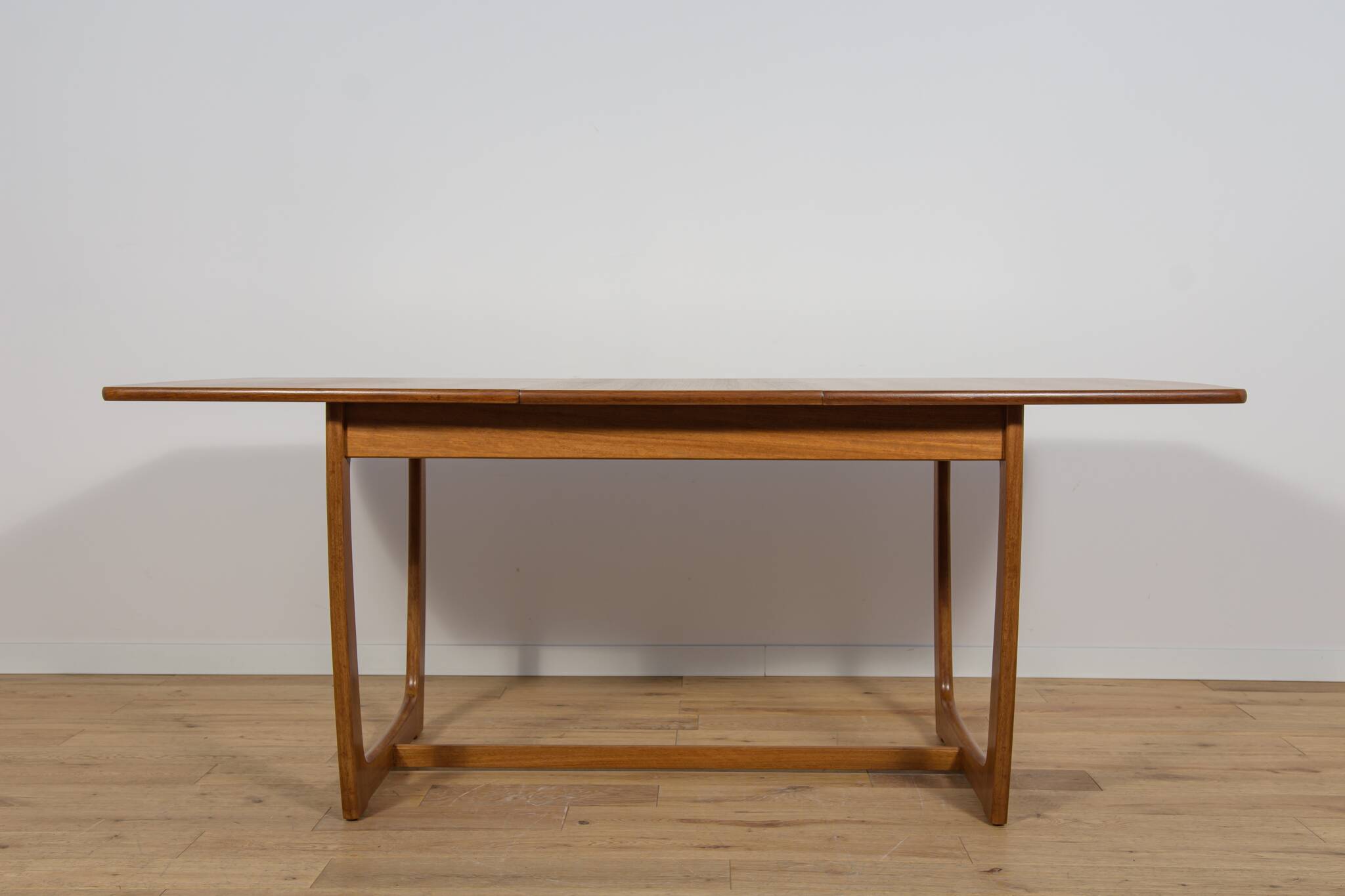 Mid-Century Teak Extendable Dining Table from G-Plan, 1960s