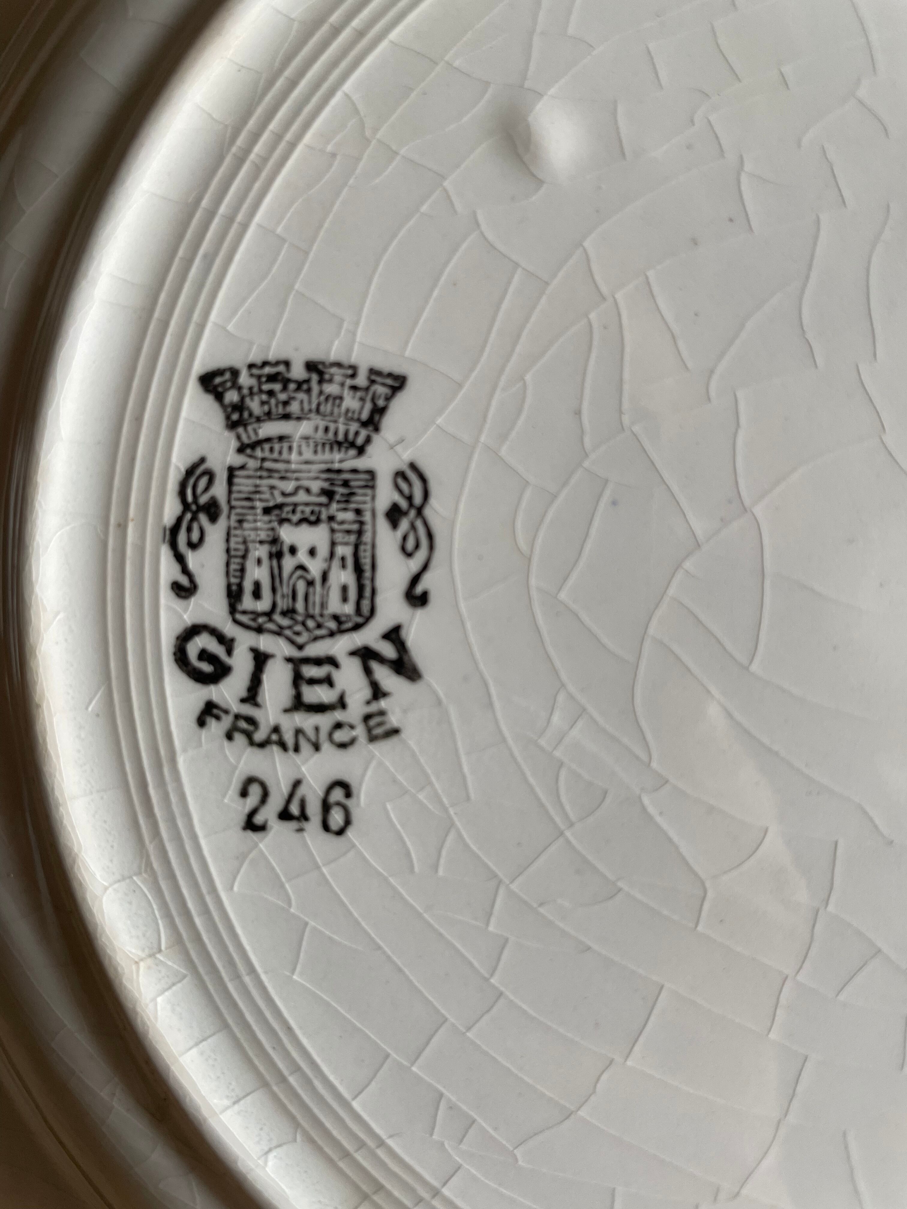 4 old Plates Gien