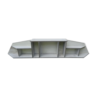 Shabby chic wall shelf