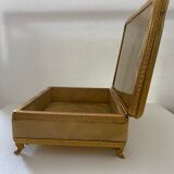 Jewelry box in natural albatre