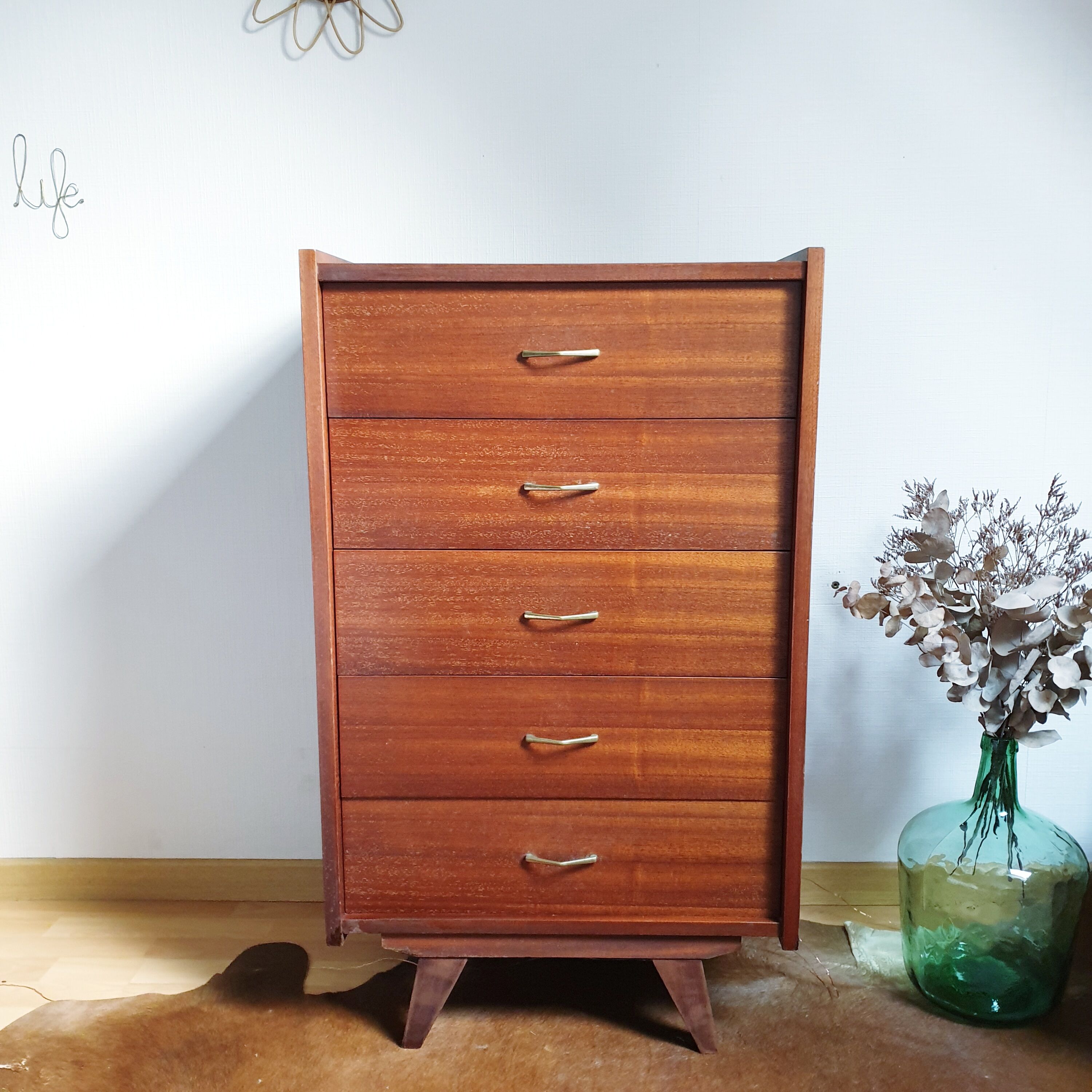 Chiffonier dresser vintage compass feet Scandinavian style