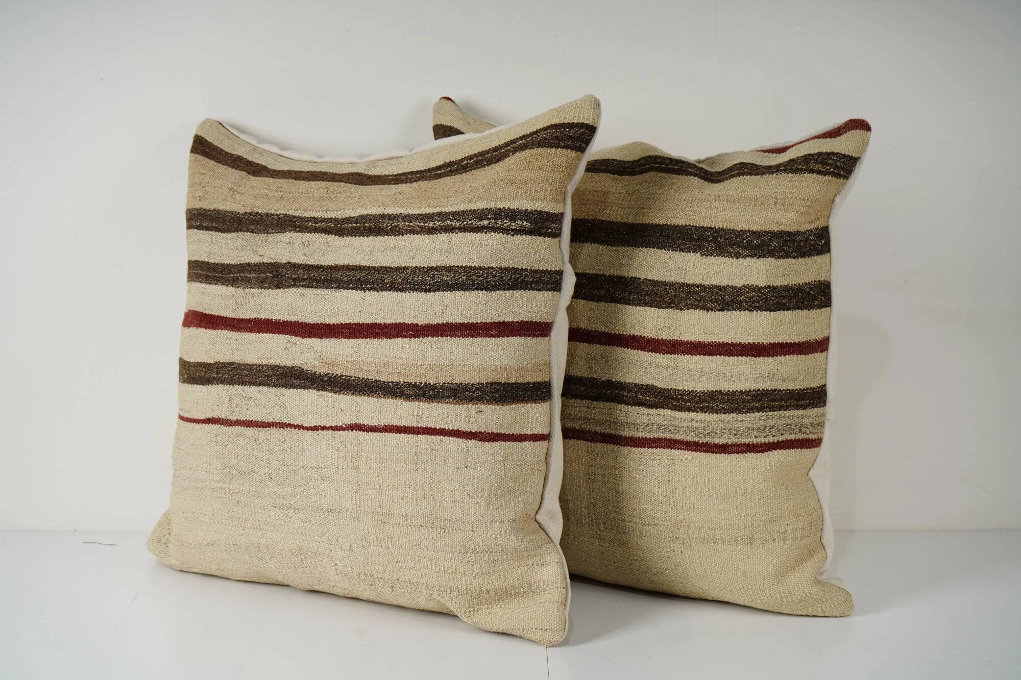 Set of 2 vintage kilim cushion covers 61x61 cm