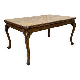 Chippendale extendable dining table in oak and burl elm