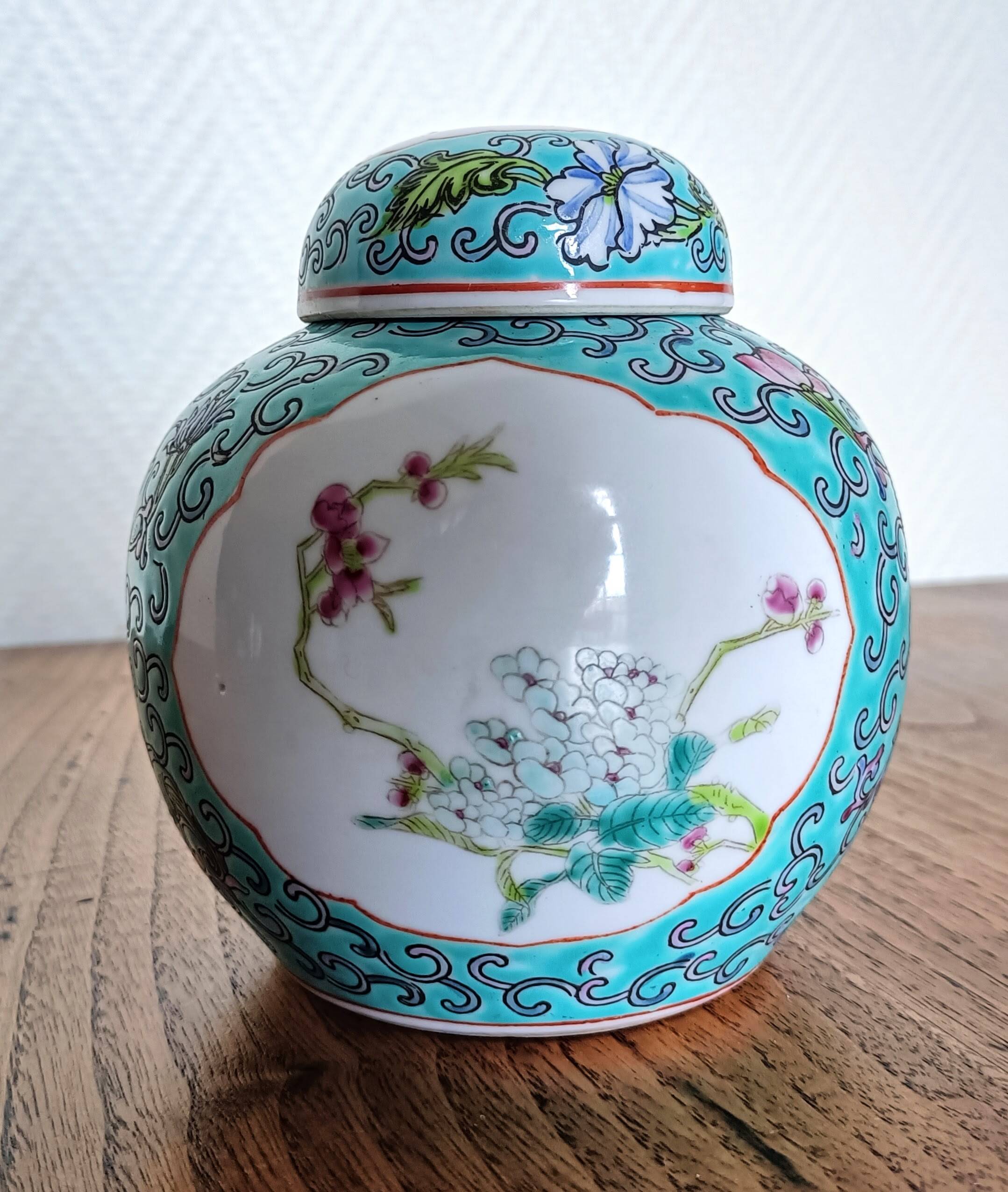 Chinese Jingdezhen tea or ginger pot