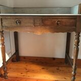 Toilet table
