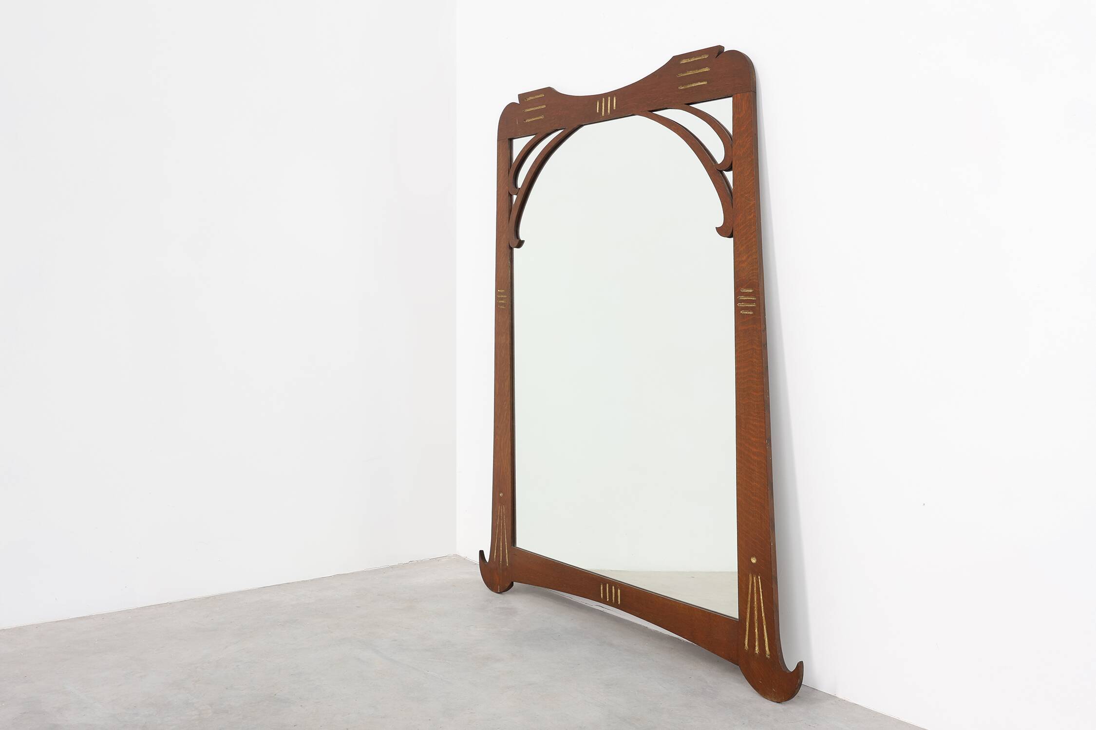 Miroir Art Nouveau en chêne avec incrustation dorée, France vers 1915