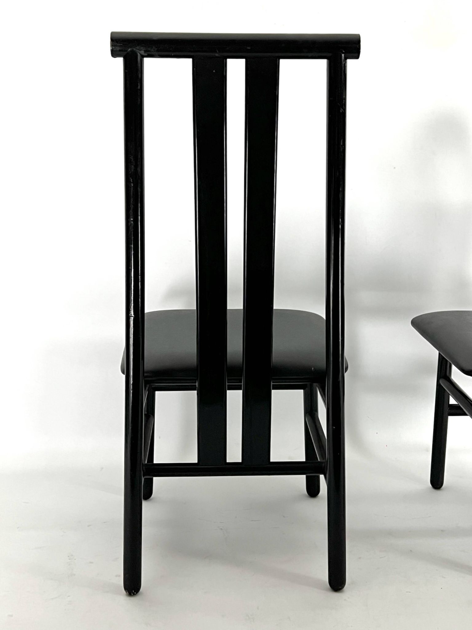 Mid-Century Set of four Zea dining chairs by Annig Sarian for T70. Italy 1980s