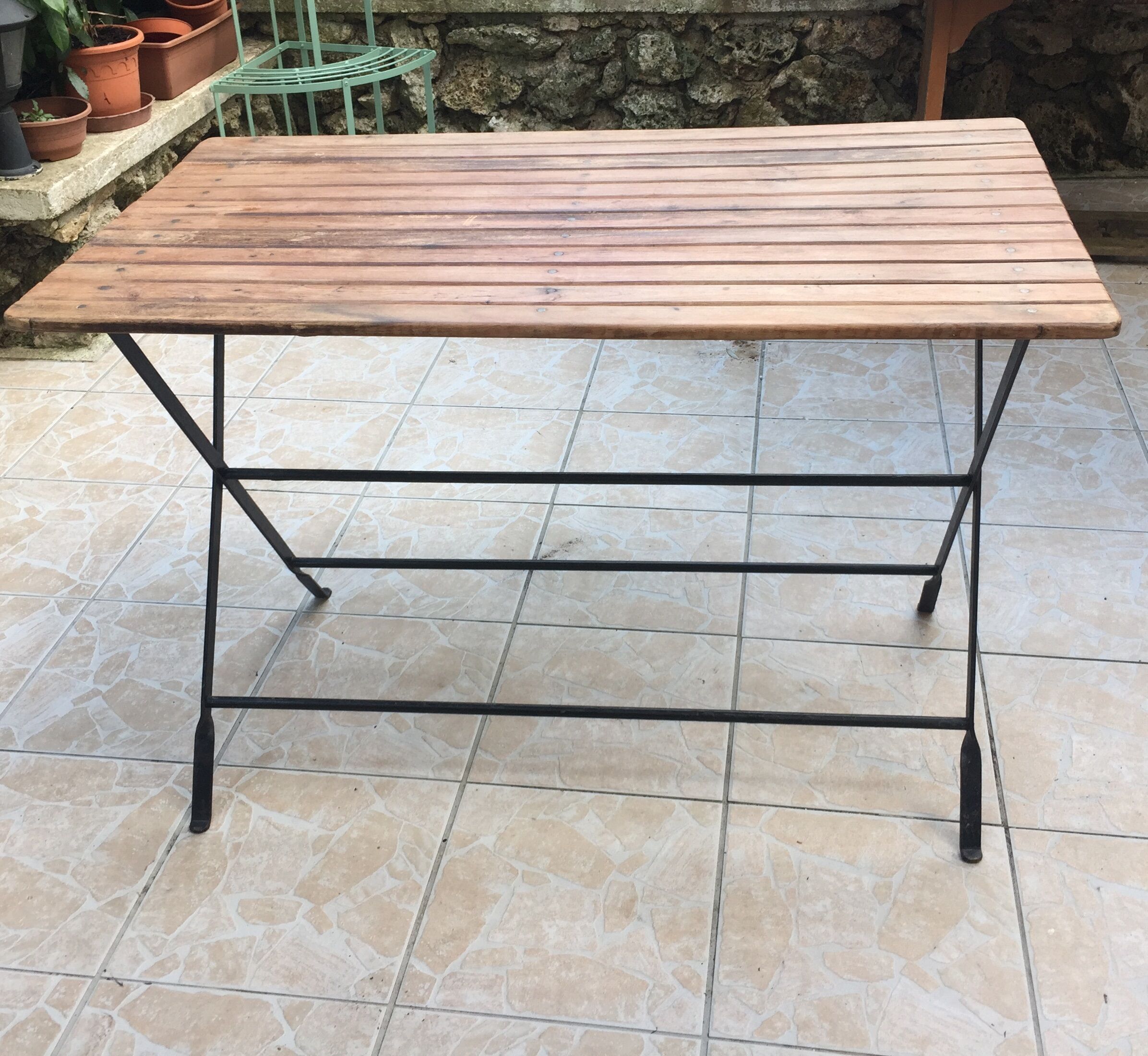 Table de jardin en teck