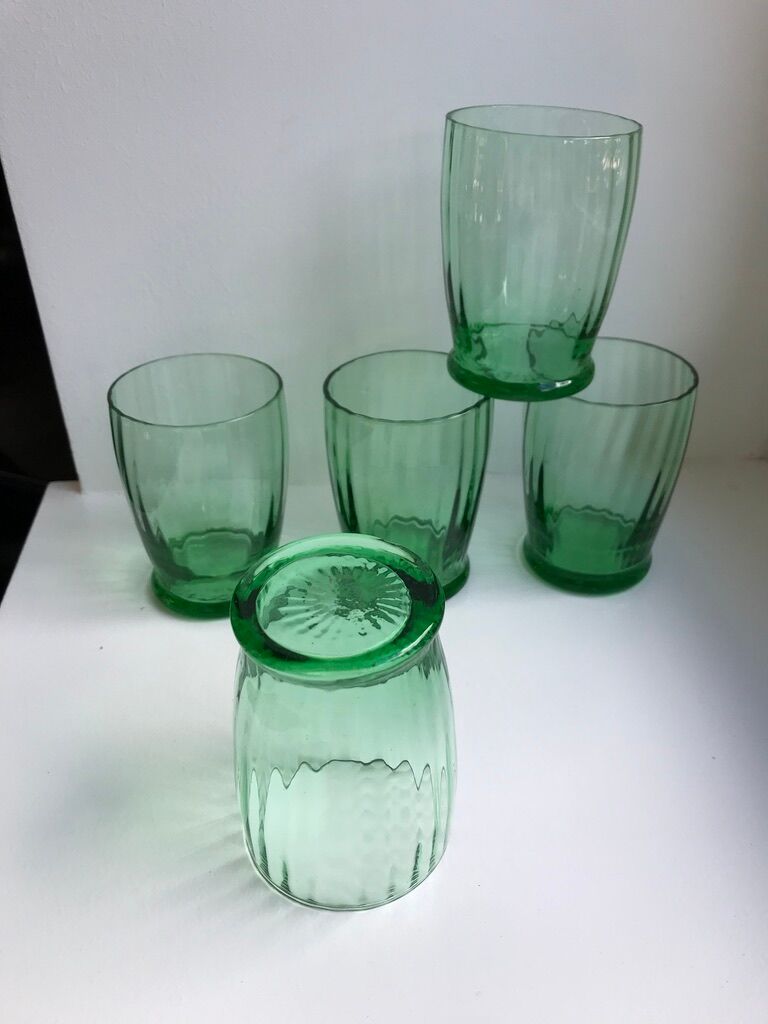 Set of 5 green art deco water glasses 30s-40s