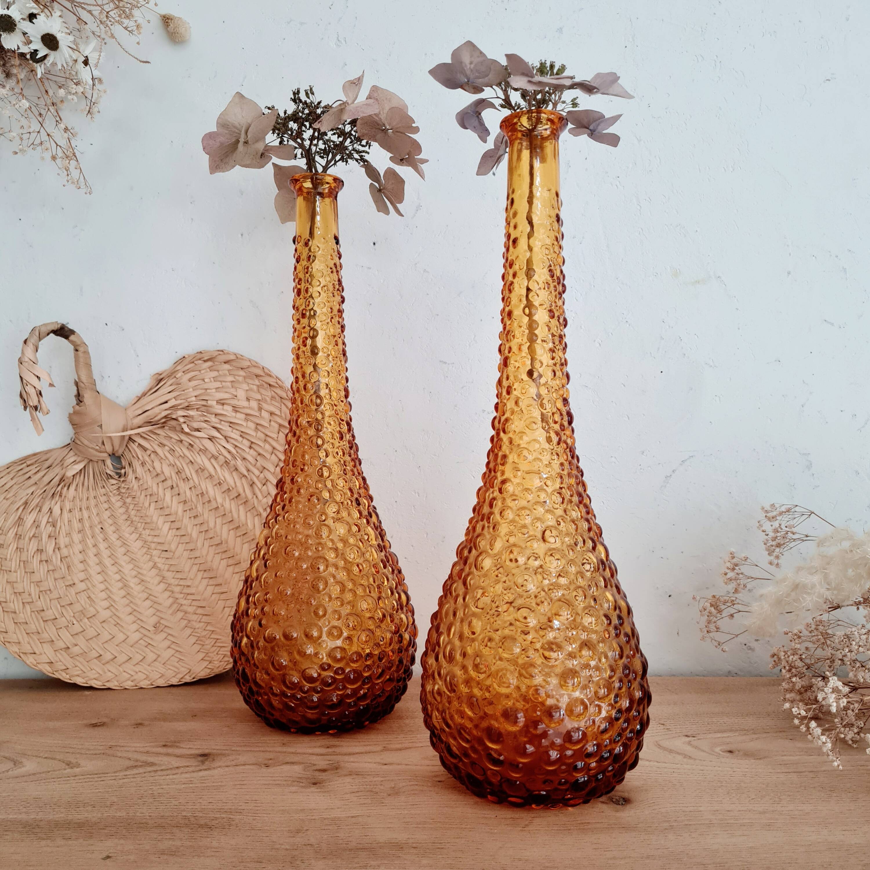 Pair of Italian Empoli vases in amber bubbled glass