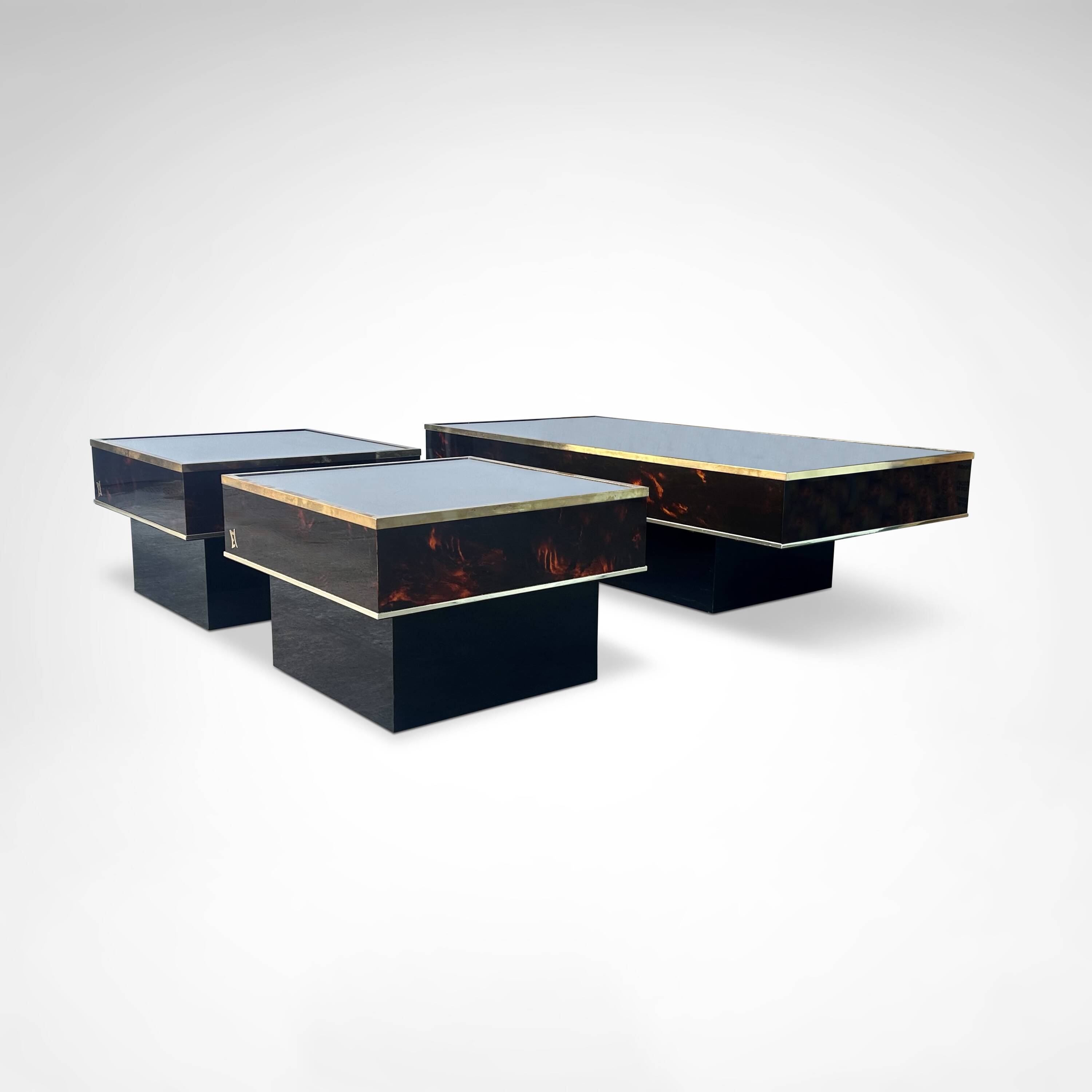 Coffee – and side tables in burl wood and plexiglass by Eric Maville 1980s