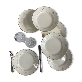 6 antique beige earthenware dinner plates with gold decoration and flowers by Villeroy Boch.