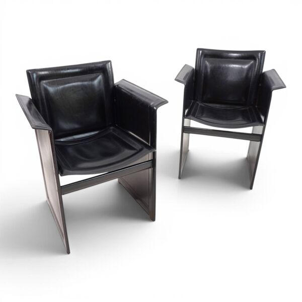 2 chaises en cuir noir Arrben Solaria par Tito Agnoli, 1970