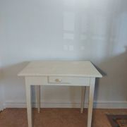 Bureau pieds fuseaux