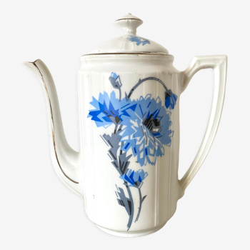 Porcelain teapot 50s