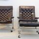 Paire de fauteuils 'bore' en cuir Noboru Nakamura avec pouf, années 1970